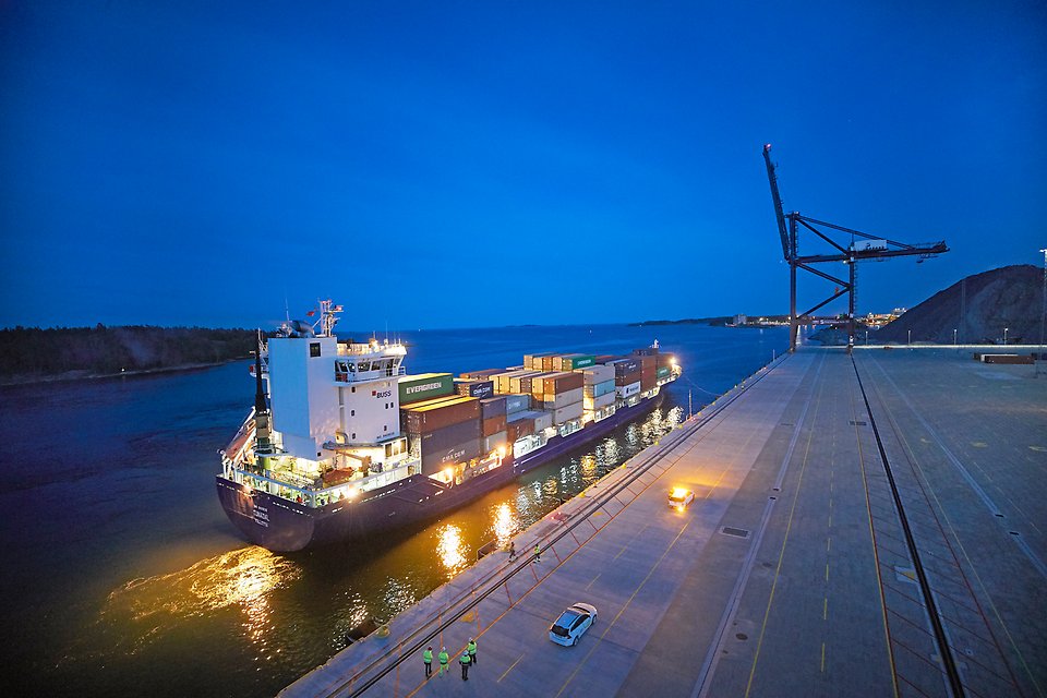 Första fartyget angör Norvik 27 maj 2020. Foto: Stockholms Hamnar