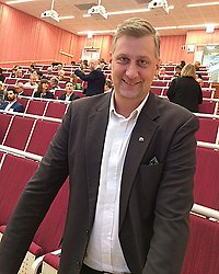 Daniel Dronjak, kommunstyrelsens ordförande i Huddinge.