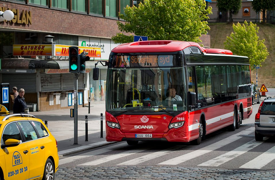 Buss i Södertälje. Foto: Scania
